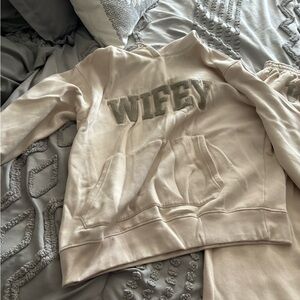 Six Stories “Wifey” sweatsuit